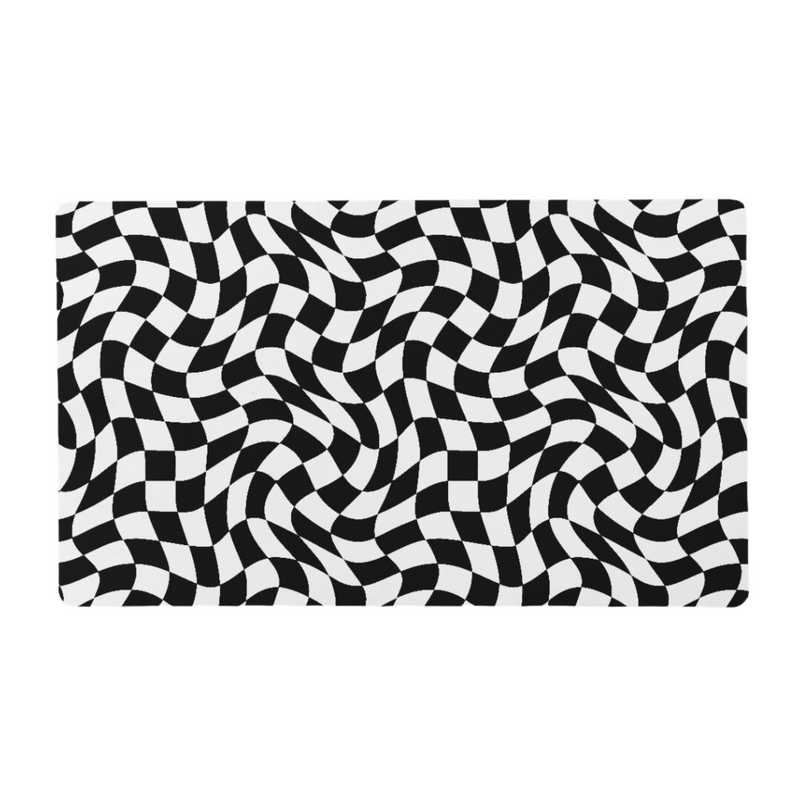 Wavy Checks Desk Mat