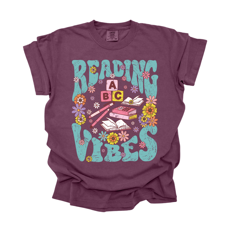 Reading Vibes Tee